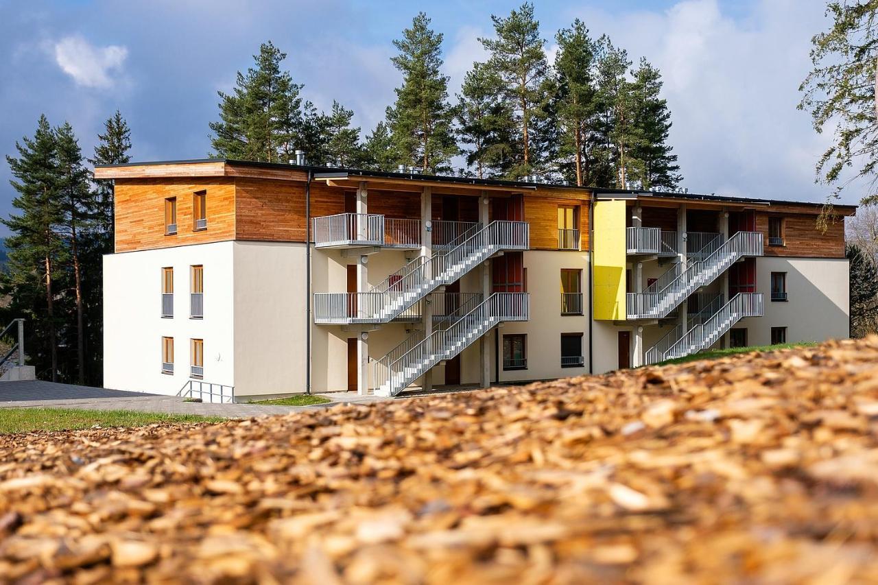 Apartman Lipnoport Lipno nad Vltavou Exterior photo