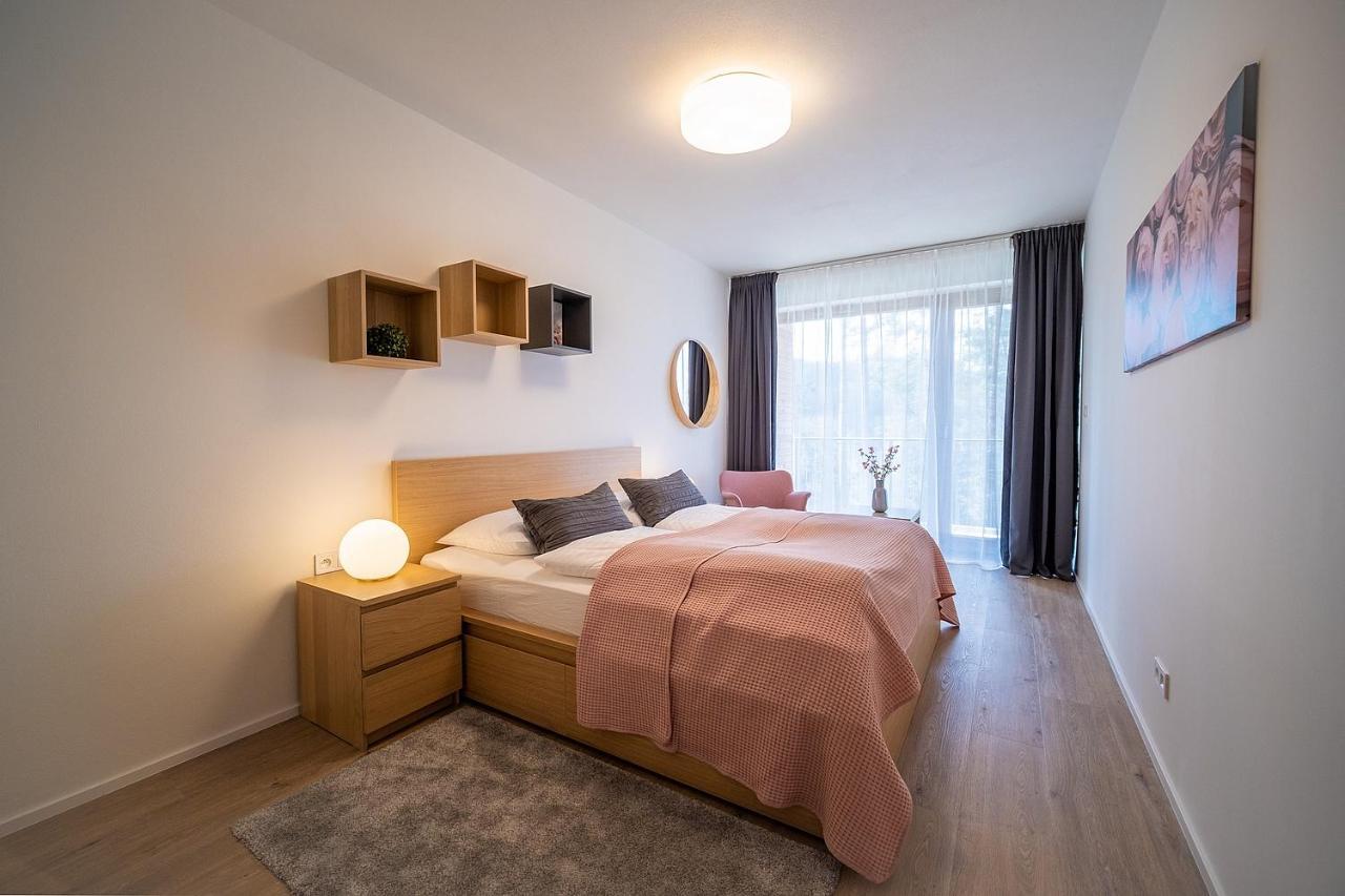 Apartman Lipnoport Lipno nad Vltavou Exterior photo